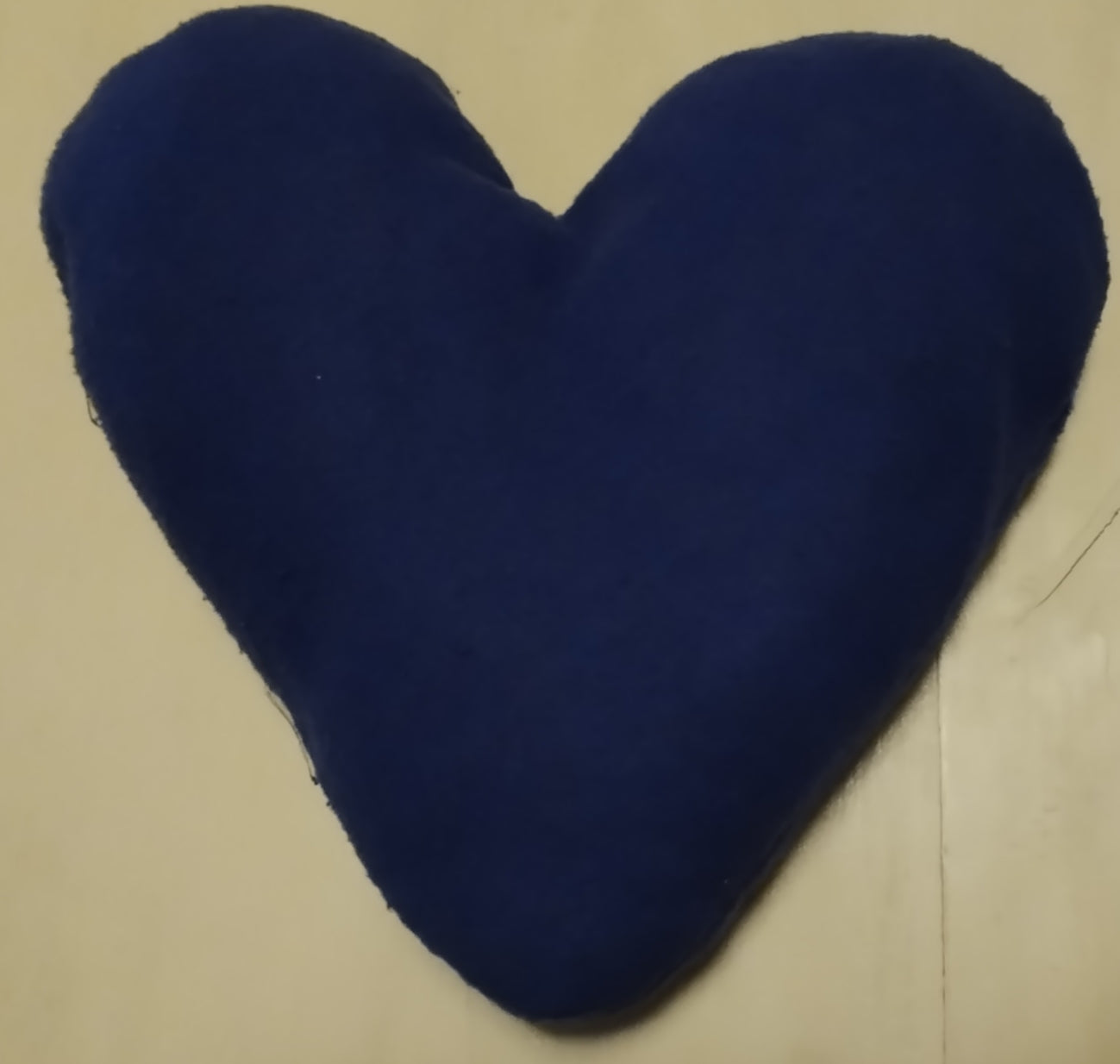 Decorative Heart Cushion 40x40 cm – Soft & Fluffy